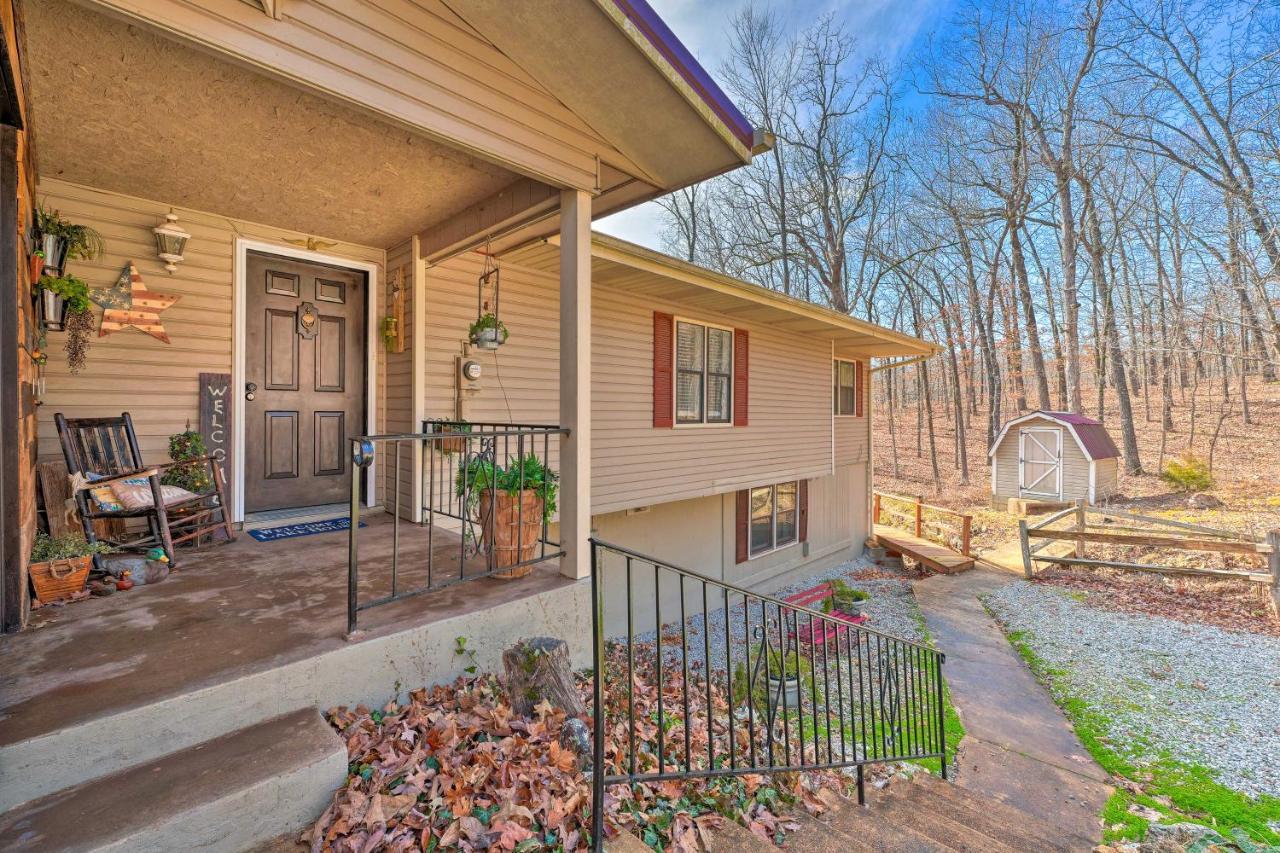 Lakefront Vacation Rental With Deck And 2 Docks! Hardy Exterior photo