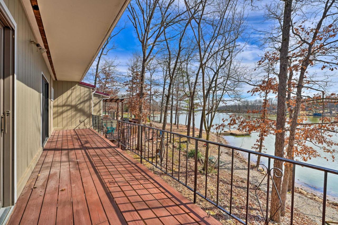 Lakefront Vacation Rental With Deck And 2 Docks! Hardy Exterior photo